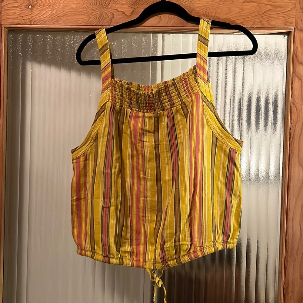 Prana Sleeveless Smocked Crop Top. NWOT